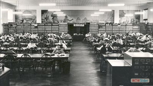 Library in University Hall, circa 1939