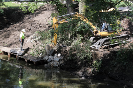 Restoration work on the Ottawa River in August 2013