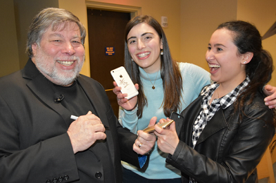 Steve Wozniak Meets Honors Students