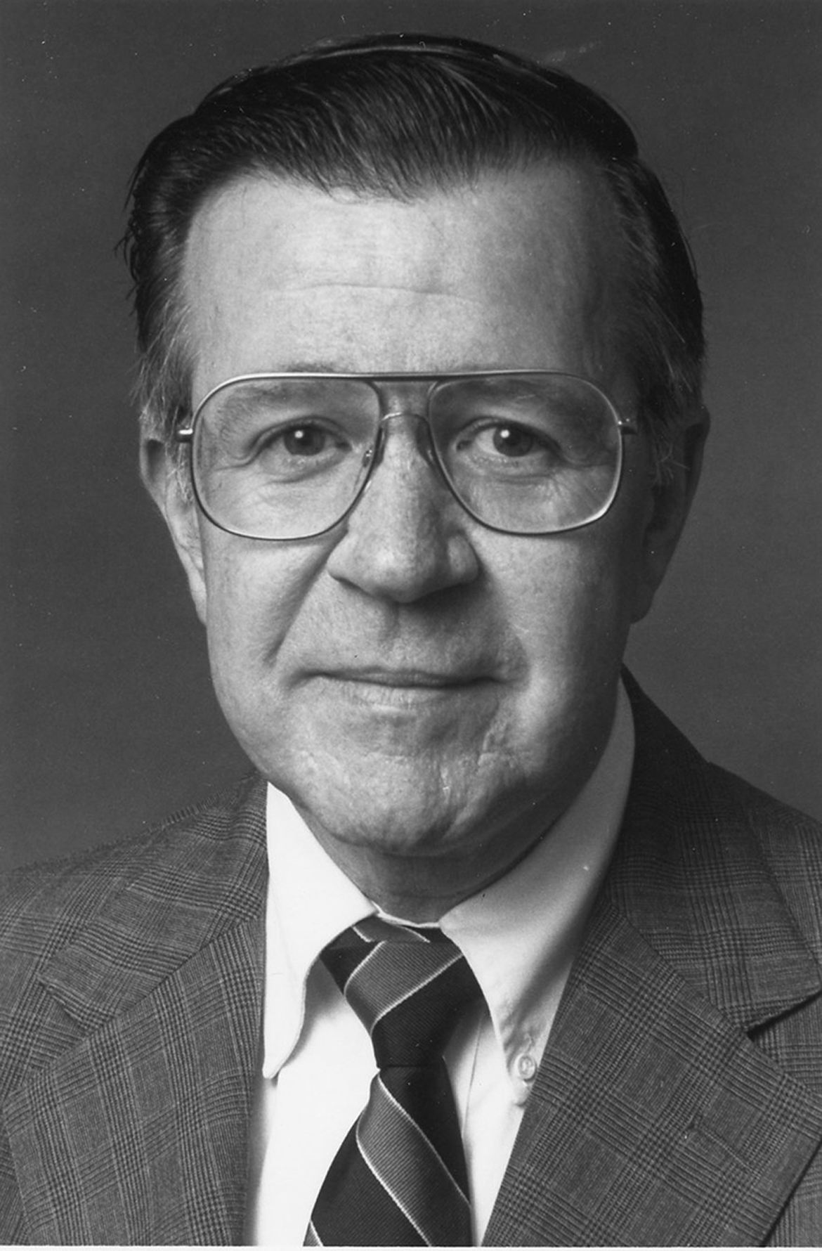 Leslie Sheridan, Director/Dean of University Libraries (1975-1999)