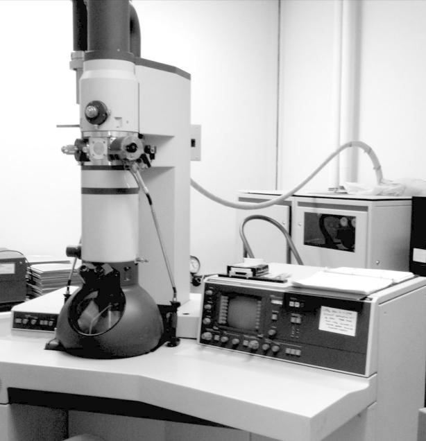 research_electron_microscope