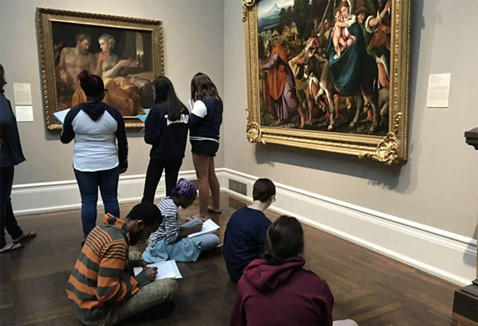 art history students in TMA