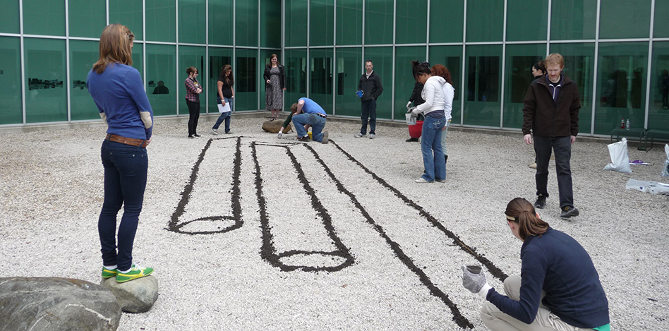 students in courtyard