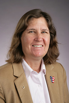 Diana Franz headshot