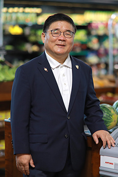 Paul C. Hong headshot