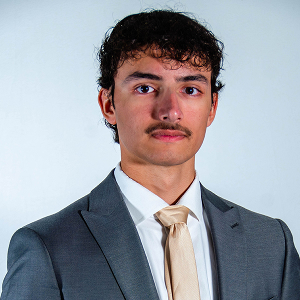 brandon raczkowski headshot