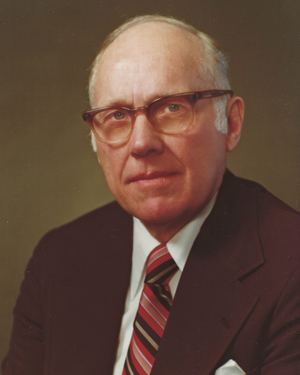 ed schmidt headshot