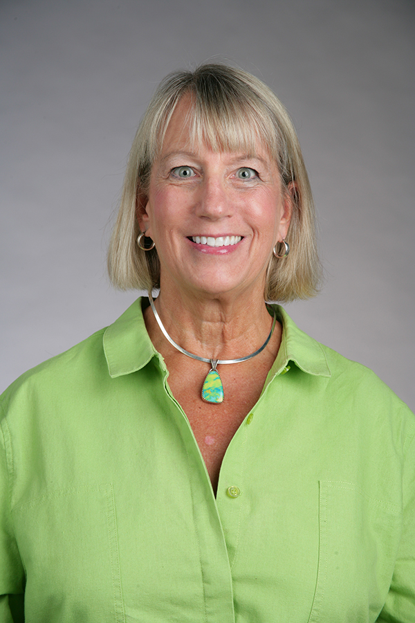 Anne Balazs headshot