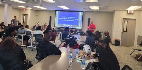 The Young Executive Scholars (Y.E.S.) from The Jones Leadership Academy of Business (JLAB) visited a Toledo accounting firm, Gilmore Jasion Mahler (GJM), on Tuesday, Nov. 15.