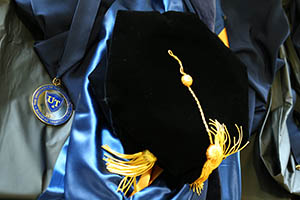 Academic regalia