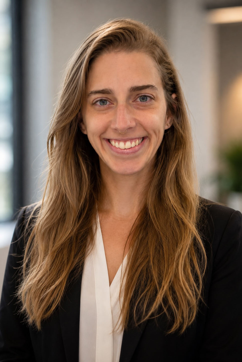 sarah jolliff headshot
