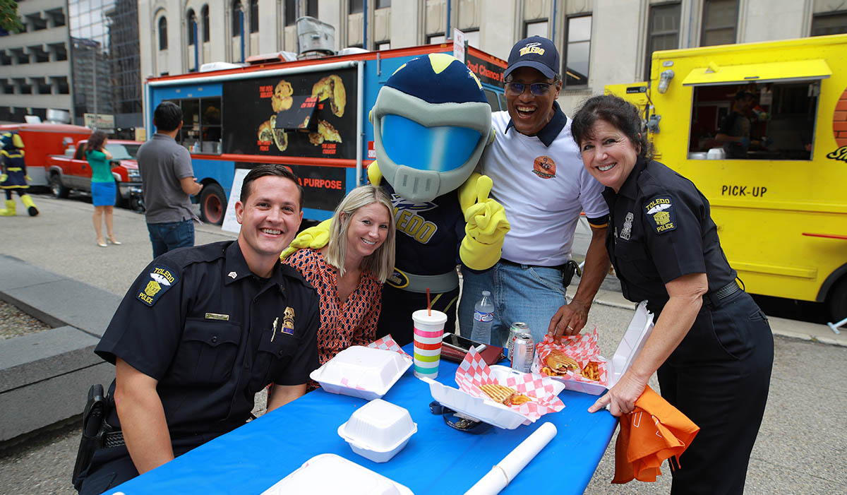 community engagement at a food truck on campus