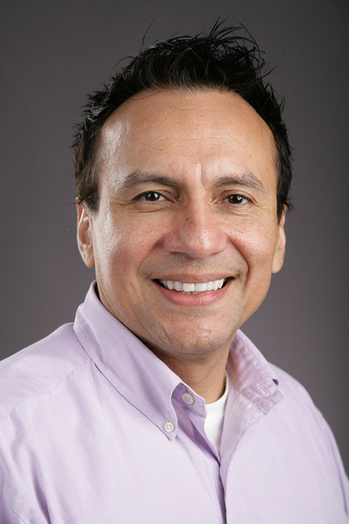 Louis Guardiolo won the 2021 Dean's Diversity Award