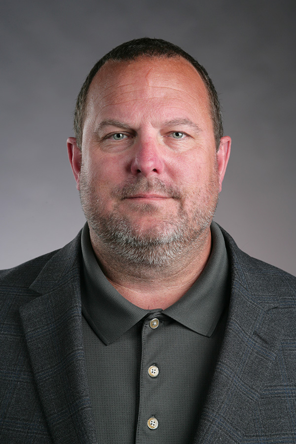 Eric Longsdorf headshot