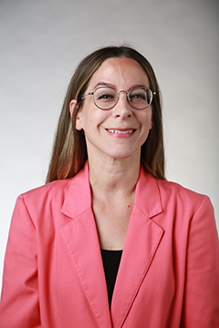 Michelle Rose headshot