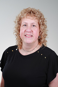 Pamela Alexander headshot