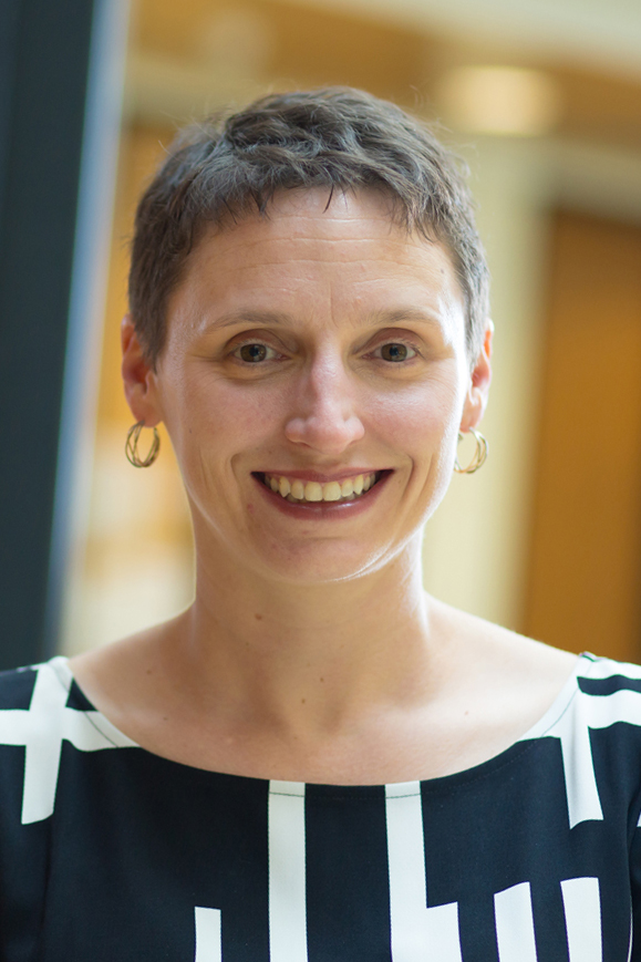 Shelley Cavalieri