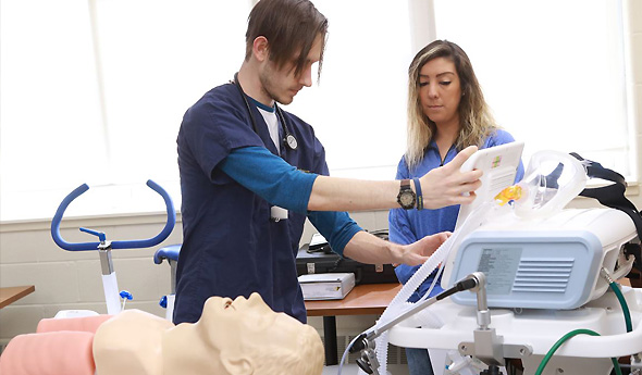 Respiratory Care Students in Lab