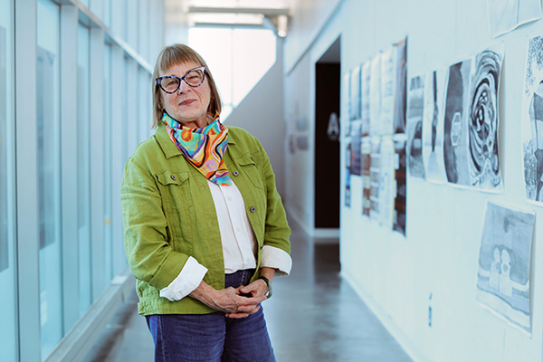 Barbara Miner headshot