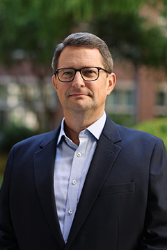 barry jackisch headshot