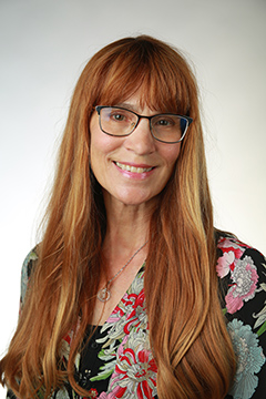 Deidre Perlini headshot
