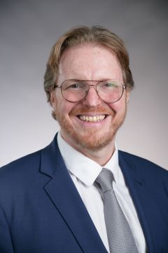 Dr. Edmund Lingan