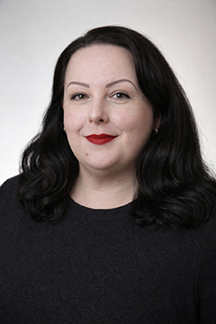 Jessica Collins headshot