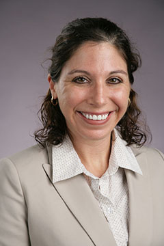 karie peralta headshot