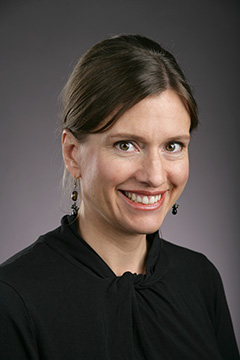 shahna arps headshot