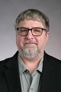 Tom Zapiecki headshot