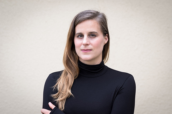 Lauren Groff headshot