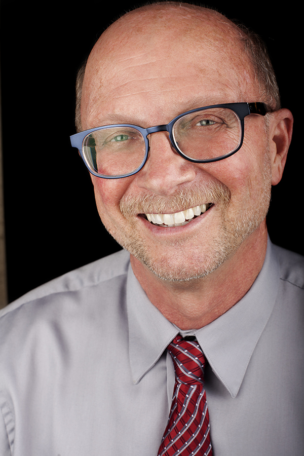 Dr. Jo-Michael Scheibe headshot
