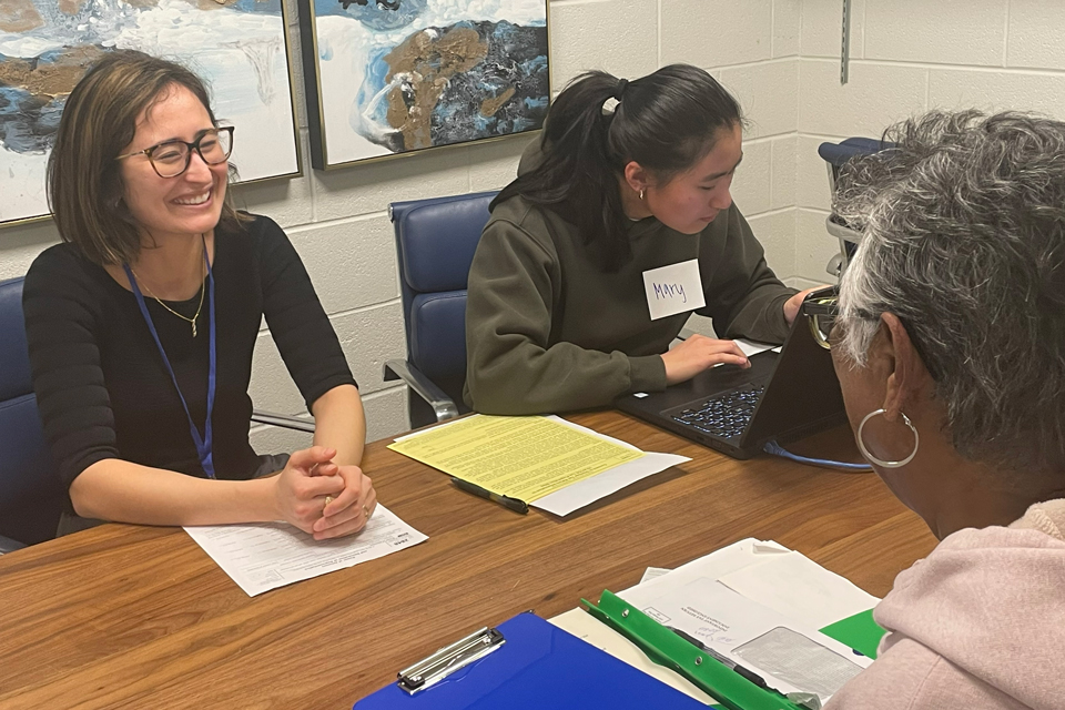 Student Lawyers with Client Student Lawyers with Client