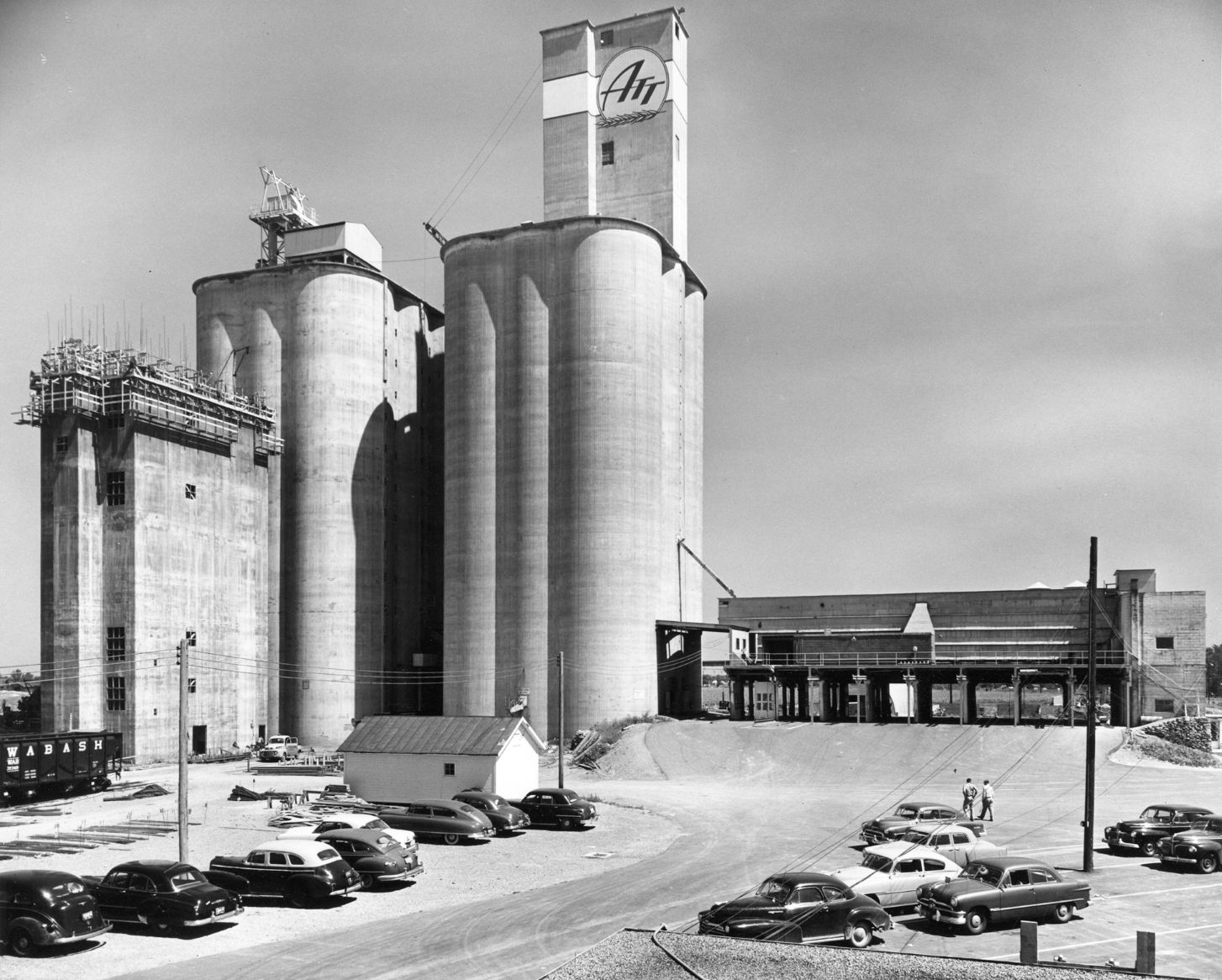 Grain elevator