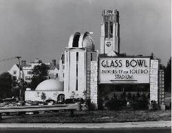 Campus Exterior with Glass Bowl Sign