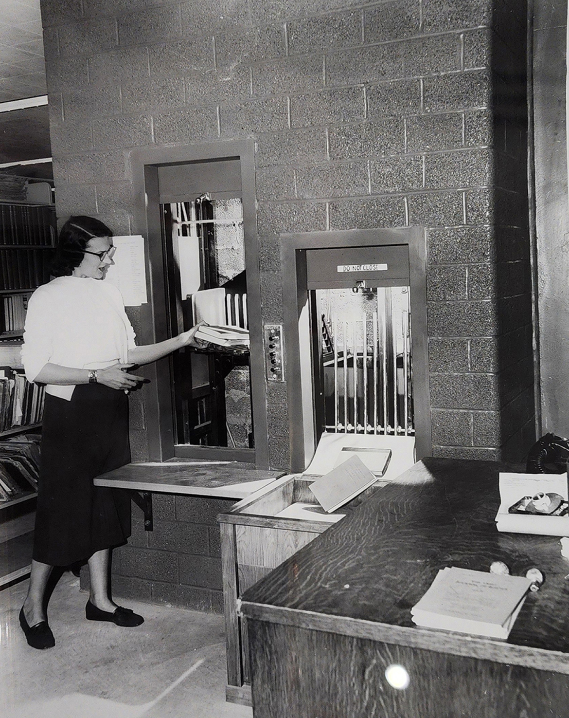 Conveyor system used to transport books