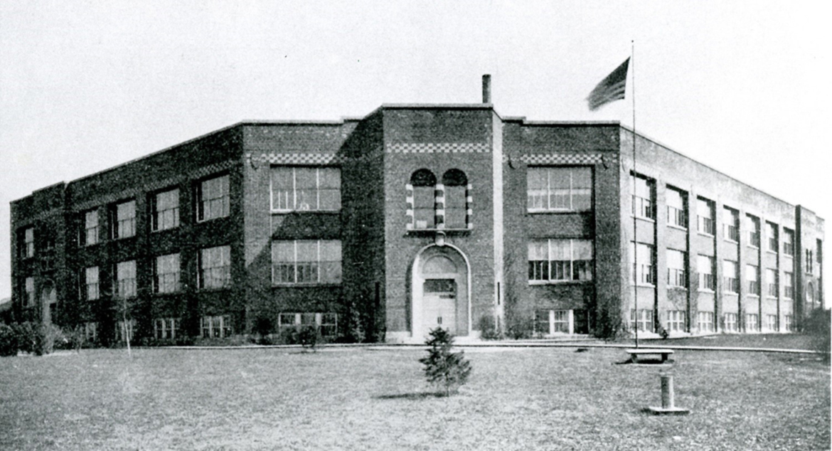 World War I building on Scott Farm, the basement of which served as the Library