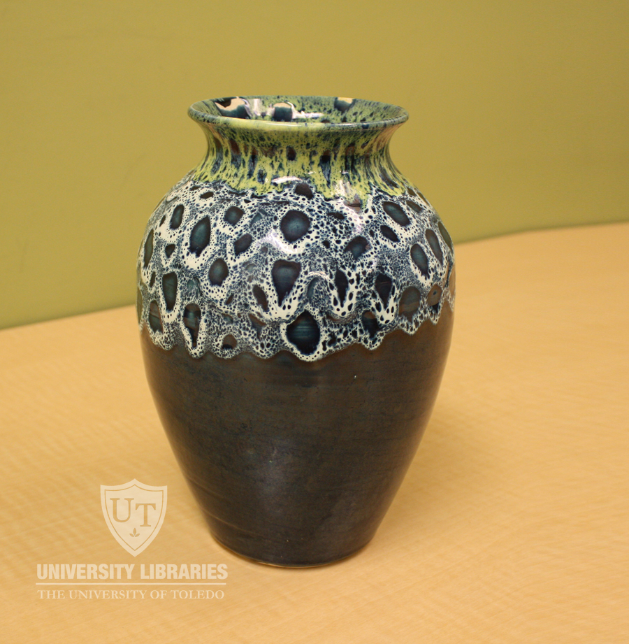 vase