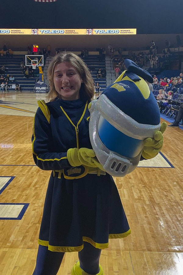 Bailey McGuire as rocksy