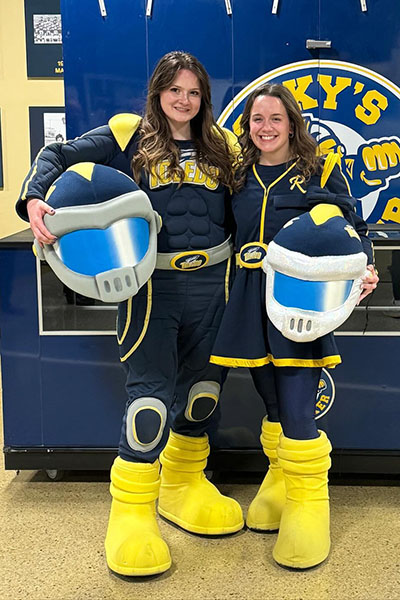 Jenna Hausfeld and Nicole Miller as rocky and rocksy