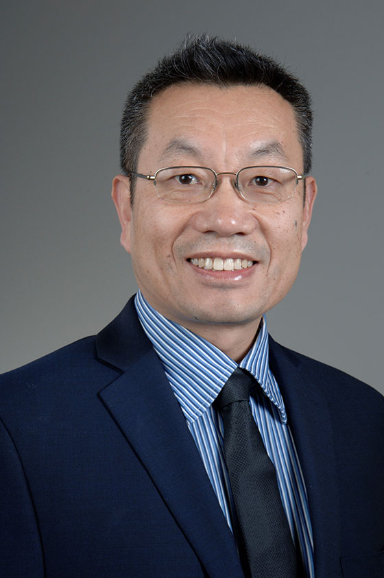 Photograph of Dr. Shi-He Liu