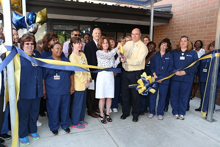 photo of ribbon cutting