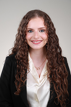 Nora Sharba headshot
