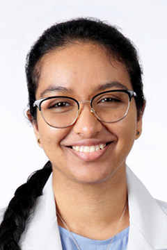 Thejanee Liyanaarachchi headshot
