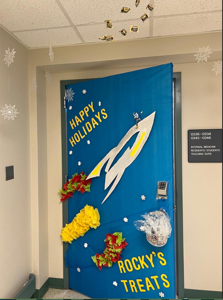 Decorate door