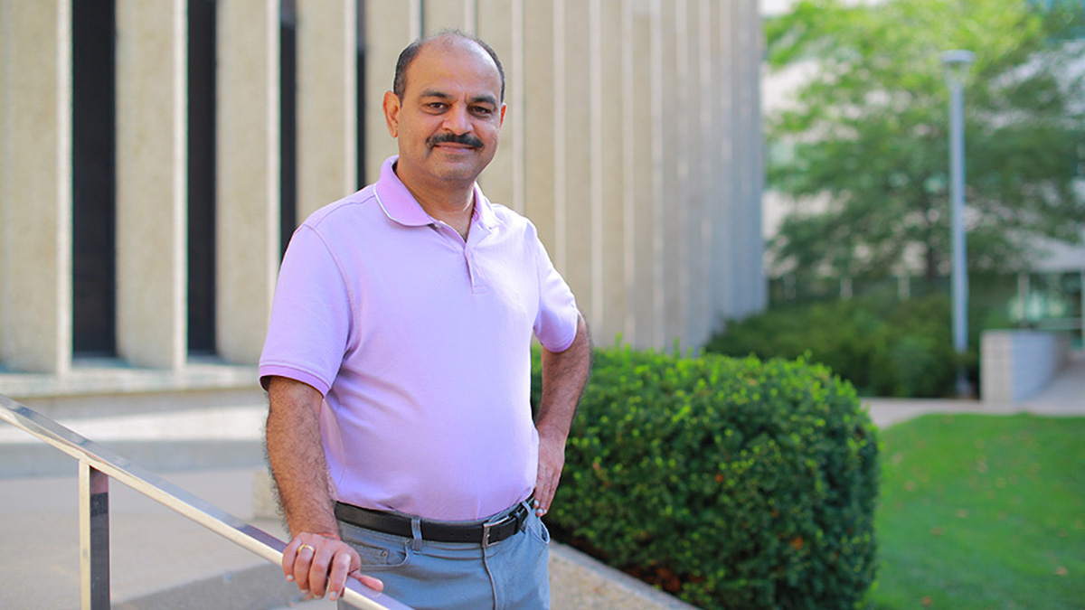 Dr. Matam Vijay-Kumar, professor in the Department of Physiology and Pharmacology, pictured on campus.