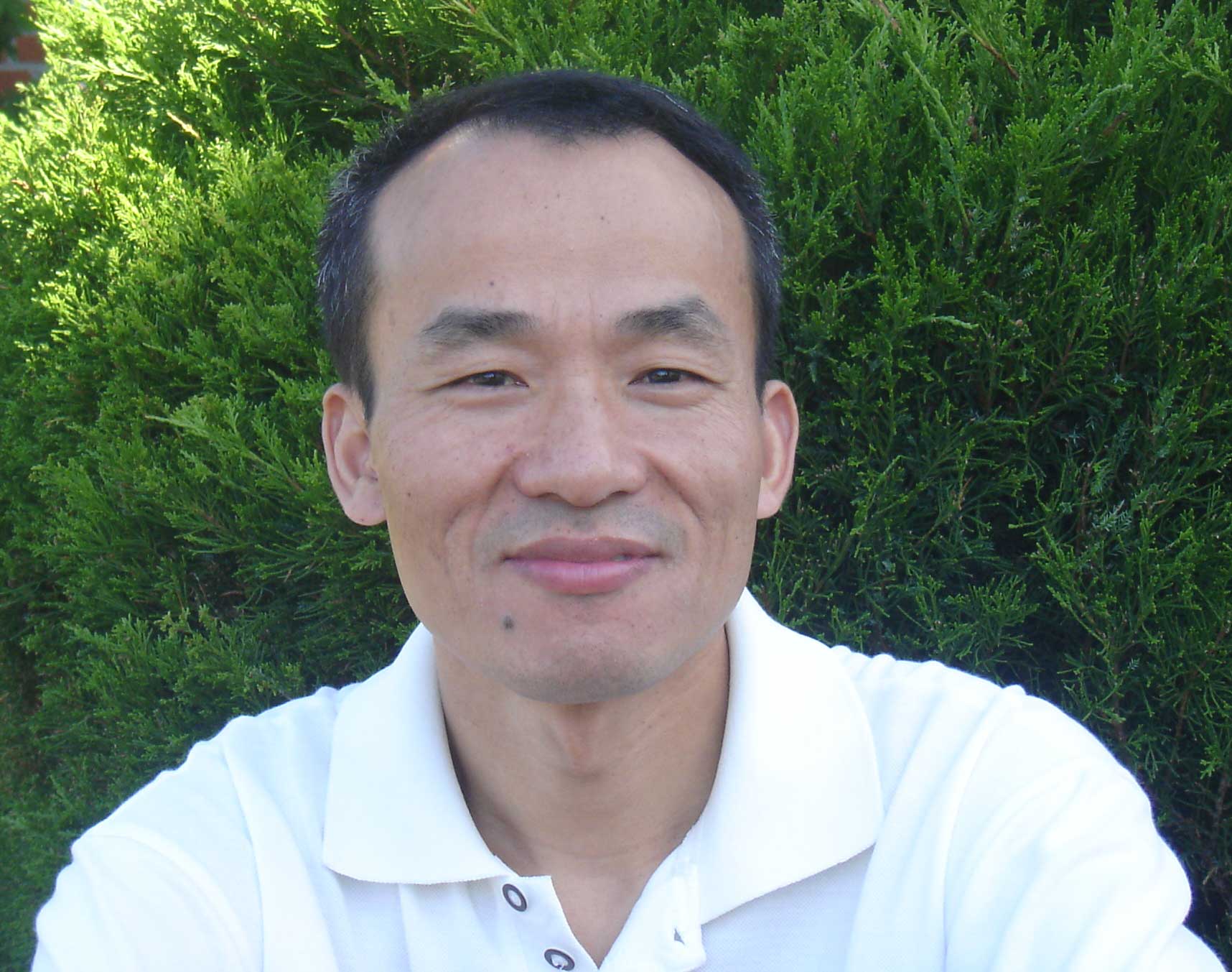 Dr. Liu head shot