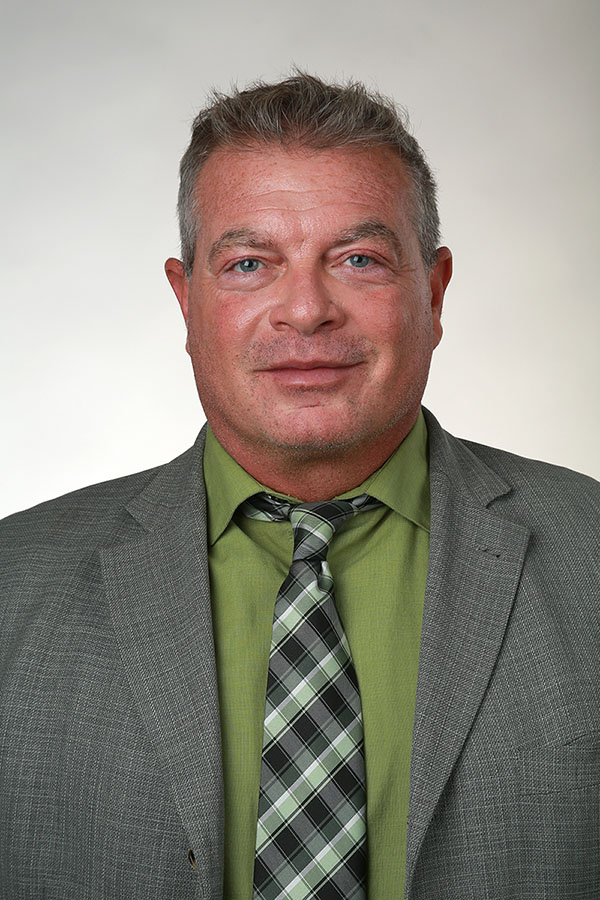 peter andreana headshot