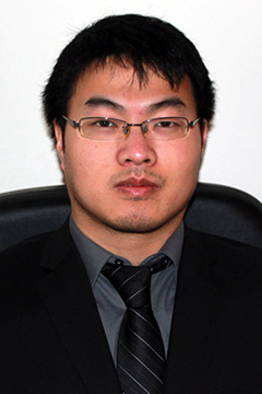 Wei Li headshot