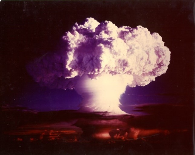 exploding Hbomb